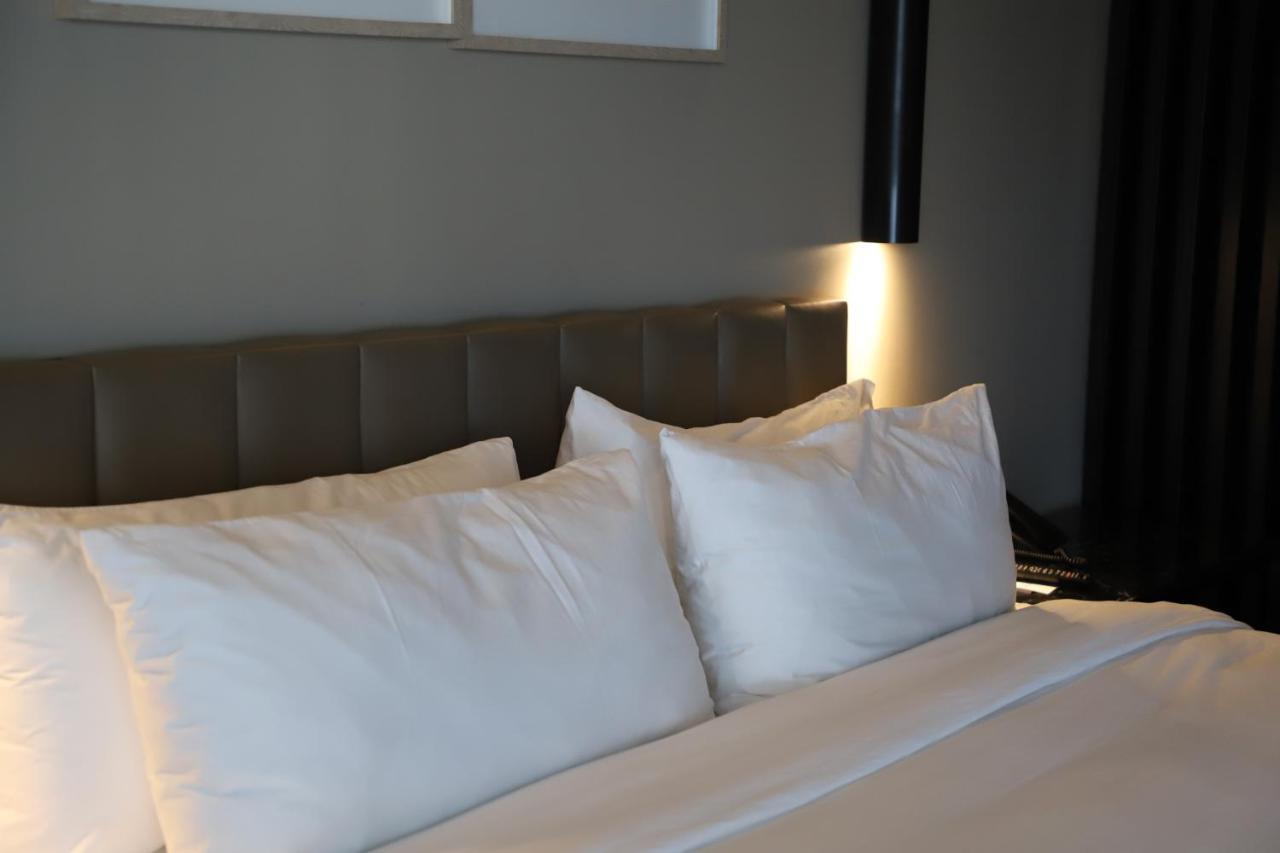 Bellwort Hotel غوادالاجارا المظهر الخارجي الصورة